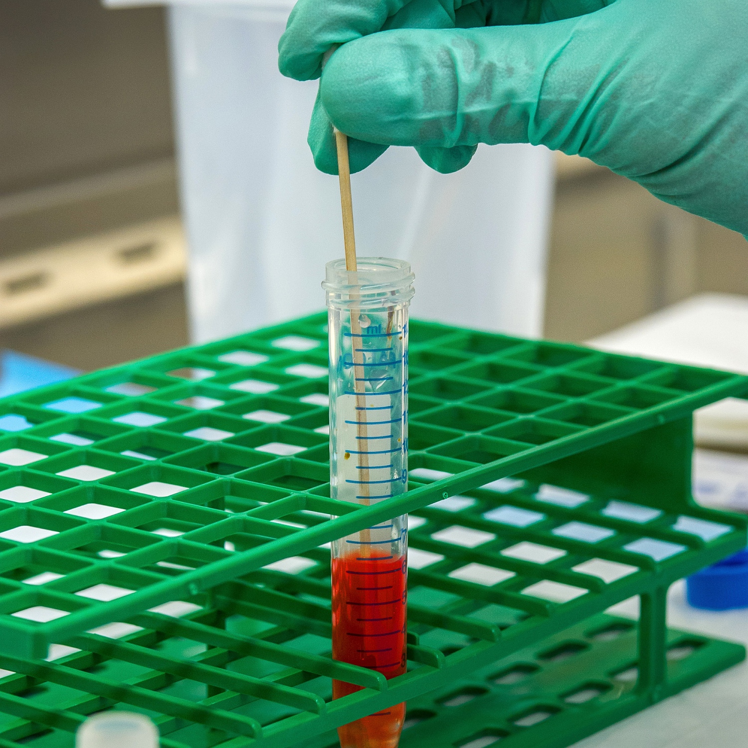 DE-extinction. Research bag spændingsromanen VANDABEN